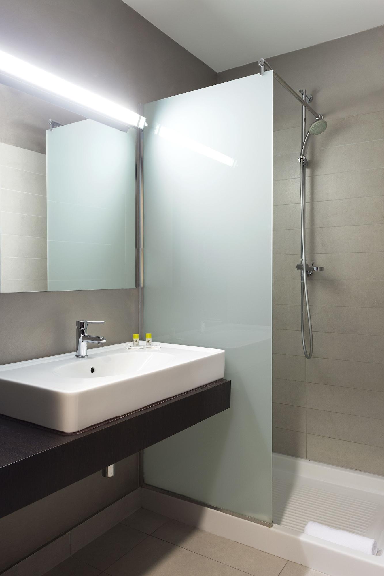 B&B Hotel Milano-Monza Esterno foto