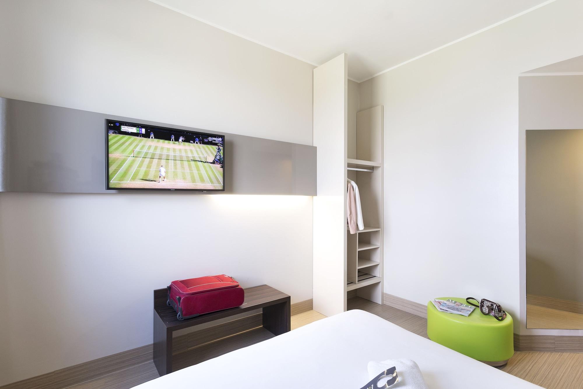 B&B Hotel Milano-Monza Esterno foto