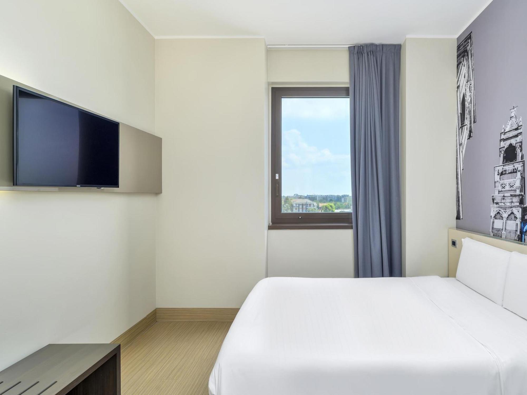 B&B Hotel Milano-Monza Esterno foto