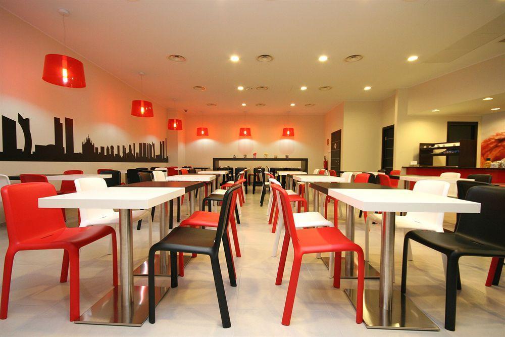 B&B Hotel Milano-Monza Esterno foto